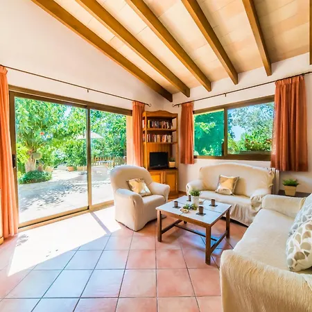 Holiday home Tranquil In *